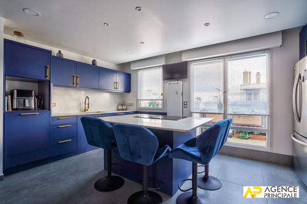 Appartement 6 pièce(s) 125.57 m2 -exclusivite - ascenseur 1 164 000 € **  - Référence  4233