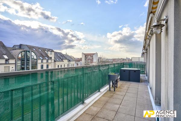 Appartement 6 pièce(s) 125.57 m2 -exclusivite - ascenseur 1 164 000 € **  - Référence  4233