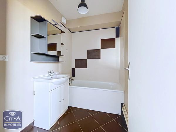 Appartement à vendre 2 pièces 49.99m² Chartres (28000)