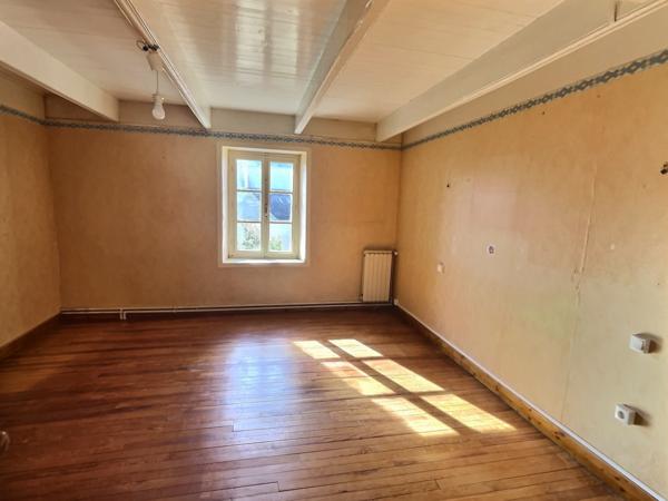 Moëlan-sur-Mer (29350) Maison en pierres à haut potentiel de rénovation avec possibilité d’agrandissement et TERRAIN CONSTRUCTIBLE
