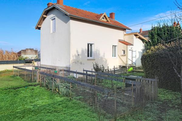 Belle maison familiale avec grand terrain aux Bois Francs