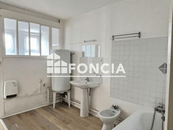 À vendre Appartement 2 pièces 95 m² - Vienne 38200