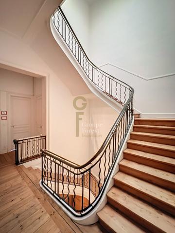 MAISON BOURGEOISE : 8 CHAMBRES