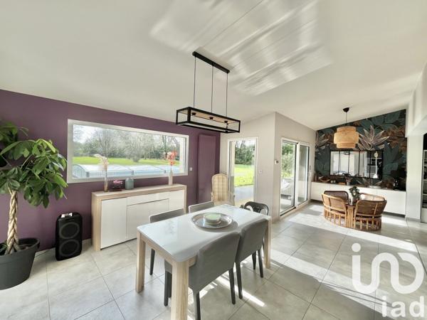 Maison à vendre 7 pièces 197 m² Liffré