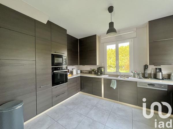 Maison à vendre 7 pièces 197 m² Liffré