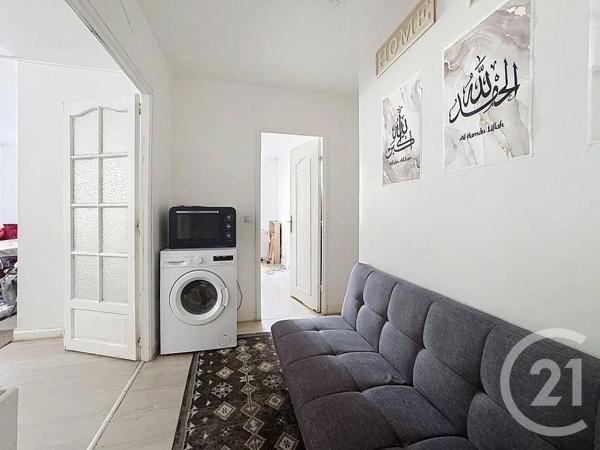 Appartement F4 à vendre  3 pièces - 97,71 m 2   EVRY  - 91