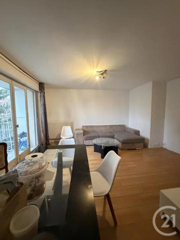 Appartement F4 à vendre  3 pièces - 97,71 m 2   EVRY  - 91