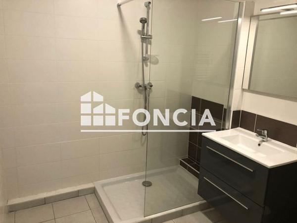 Location Appartement 2 pièces 42.42 m² - FAUBOURG DE LYON Montluel 01120