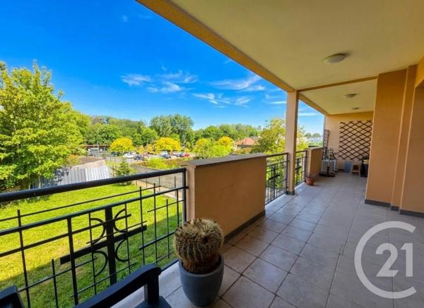 Appartement F3 à vendre  3 pièces - 79,30 m 2   BREUILLET  - 91