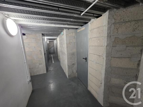 Appartement F3 à vendre  3 pièces - 79,30 m 2   BREUILLET  - 91