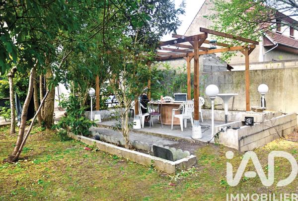 Maison à vendre 13 pièces 250 m² La Courneuve