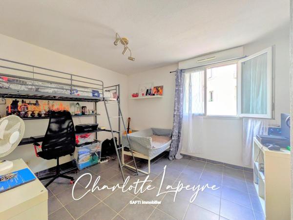 Beau T2 moderne en rez-de-jardin avec terrasse