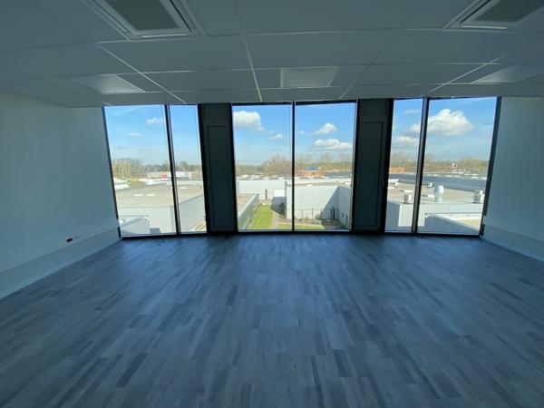 BUREAUX à LOUER de 480 m²