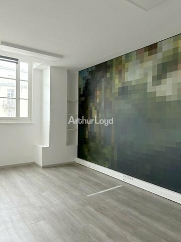 BUREAUX à LOUER de 486 m²