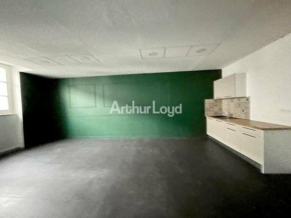 BUREAUX à LOUER de 486 m²