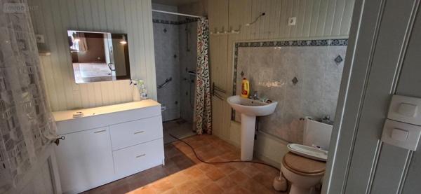 Maison à restaurer à vendre à Livarot-Pays-d'Auge dans le Calvados (14140), ref : DGAR maison ville