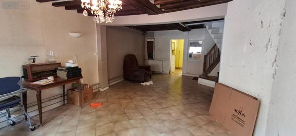 Maison à restaurer à vendre à Livarot-Pays-d'Auge dans le Calvados (14140), ref : DGAR maison ville