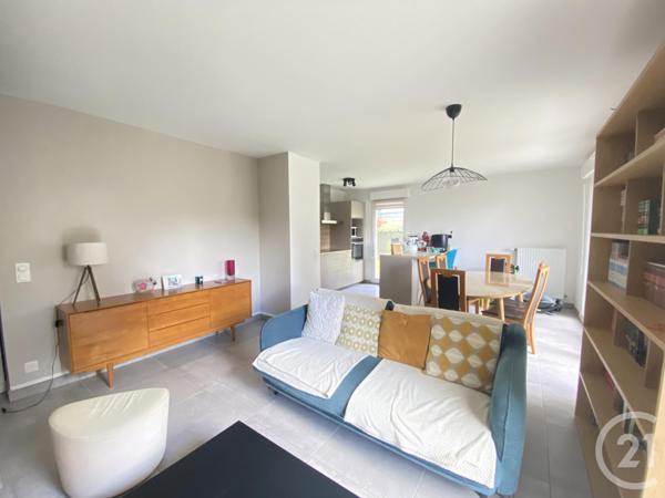 Appartement F4 à vendre  4 pièces - 82,46 m2 MAUREPAS - 78