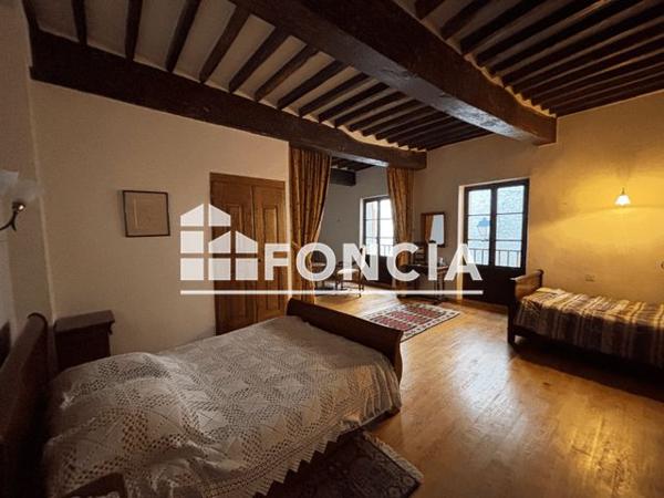 À vendre Maison 7 pièces 253.28 m² - Thoard 04380