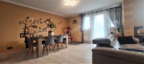COUP DE COEUR Appartement Livry Gargan Secteur Poudrerie 4 pièce(s) 75.3 m2 avec balcon et place de parking