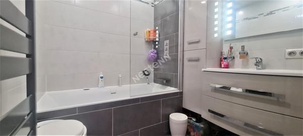 COUP DE COEUR Appartement Livry Gargan Secteur Poudrerie 4 pièce(s) 75.3 m2 avec balcon et place de parking