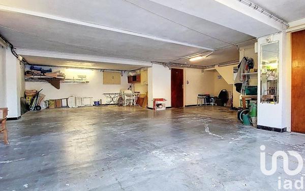 Maison d’architecte 7 pièces de 206 m² à Amélie-les-Bains-Palalda (66110)