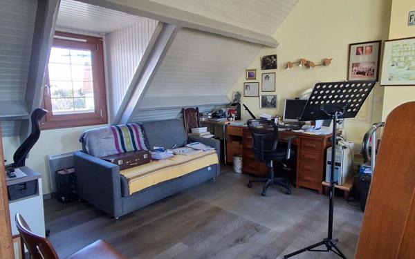 Maison à vendre    6 pièces •  Le Croisic