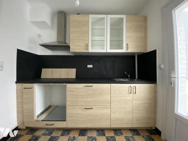 CAMBRAI : Maison familiale trois chambres- jardin - garage non attenant