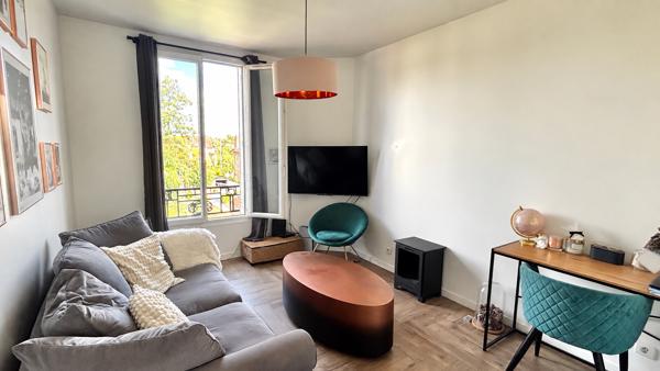 F3 en duplex rénové avec parking