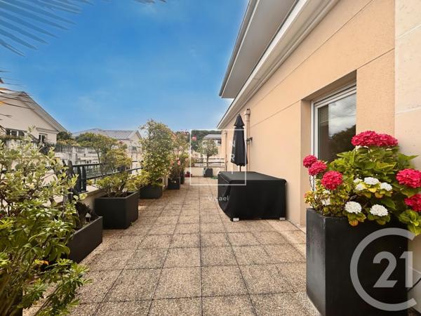 Appartement F5 à vendre  5 pièces - 113 m2 LE PLESSIS ROBINSON - 92