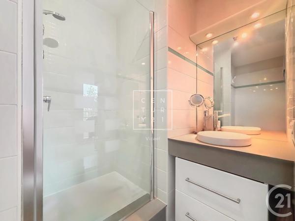 Appartement F5 à vendre  5 pièces - 113 m2 LE PLESSIS ROBINSON - 92