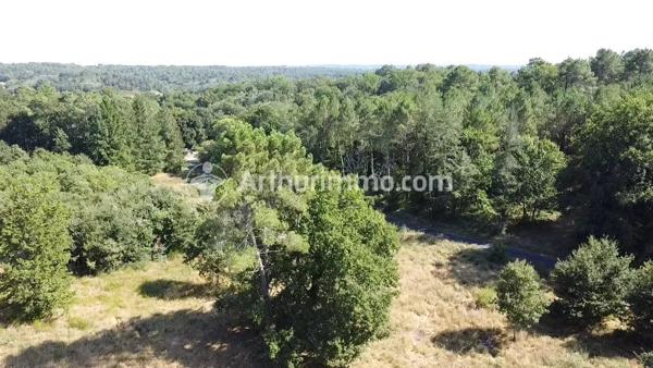 Vente Terrain 2921 m2 à Neuvic