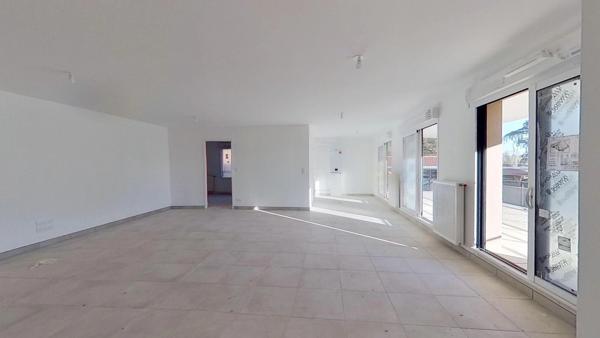 Superbe appartement T4 : Spacieux et Moderne pour un Nouveau Style de Vie !