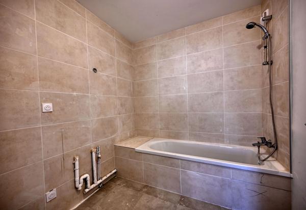 Superbe appartement T4 : Spacieux et Moderne pour un Nouveau Style de Vie !