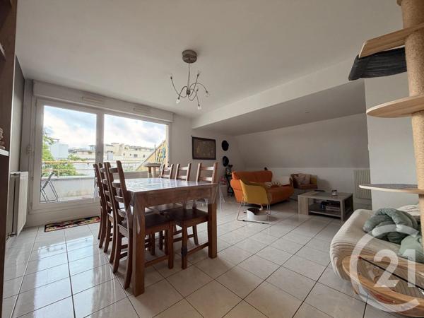 Appartement T5 En Duplex à vendre  5 pièces - 97,79 m 2   BESANCON  - 25