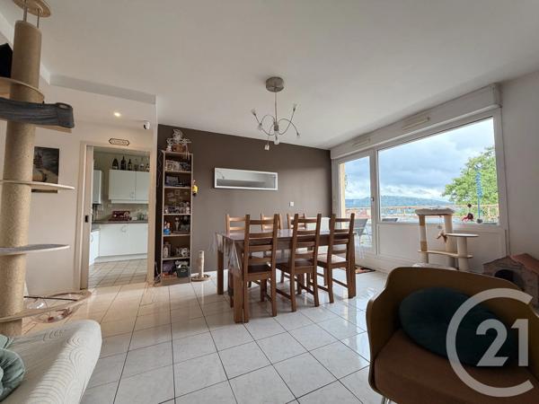 Appartement T5 En Duplex à vendre  5 pièces - 97,79 m 2   BESANCON  - 25