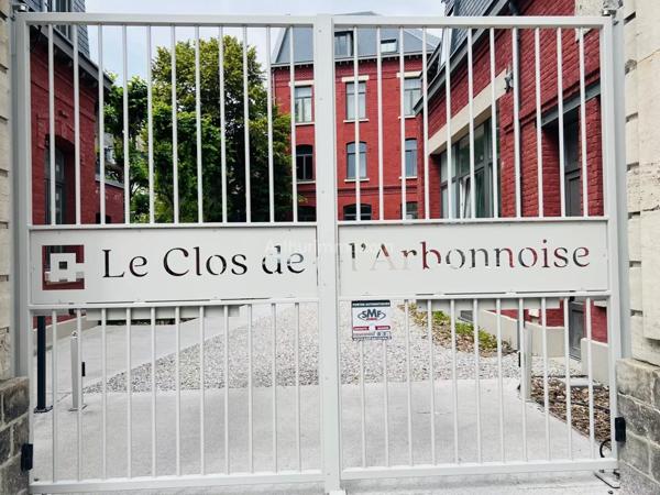 Vente Appartement 4 pièces 93 m2 à Lille