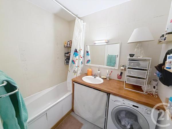 Appartement T4 à vendre  4 pièces - 76 m2 ORLEANS - 45