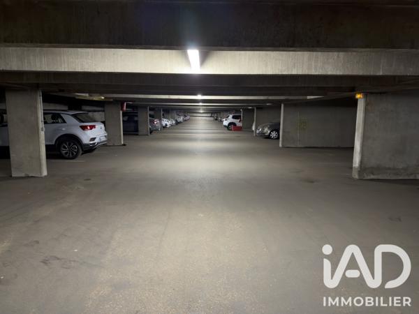 Parking à vendre 10 m² Ivry-sur-Seine