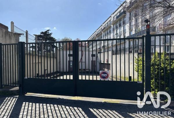 Parking à vendre 10 m² Ivry-sur-Seine
