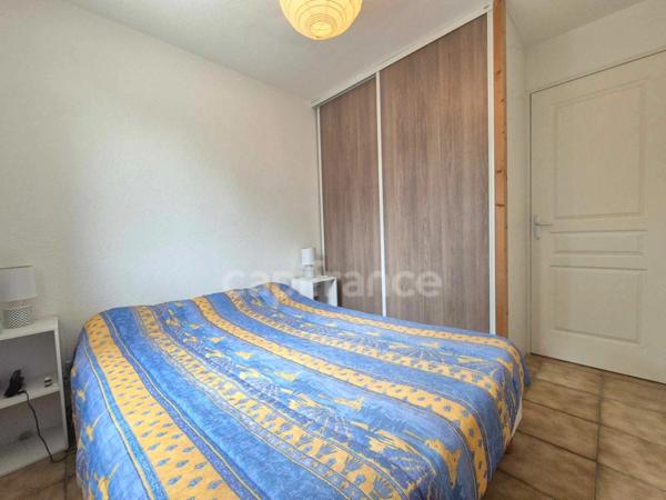 Appartement à vendre 2 pièces SAINT GEORGES DE DIDONNE (17), loggia fermée et isolée.