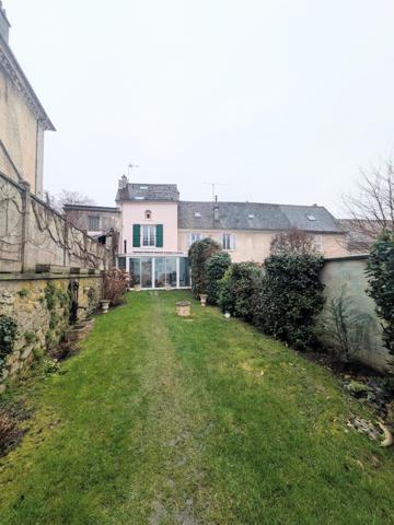 MAISON de CHARME LUZARCHES