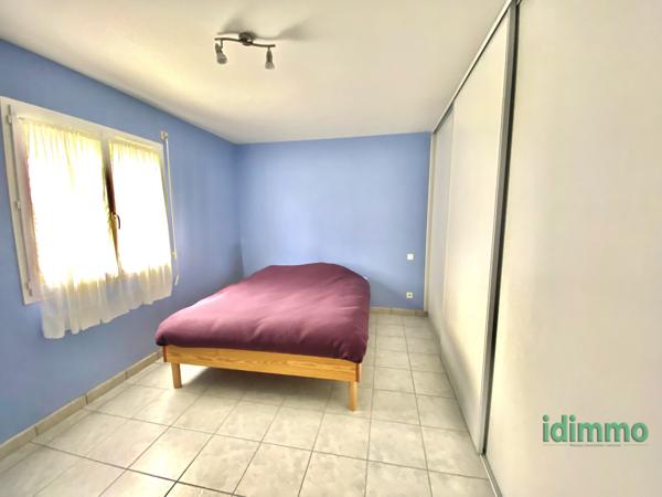 Maison de plain-pied conçue pour personne à mobilité réduite avec véranda d'exception sur un terrain de 1700 m Vanosc (07690)