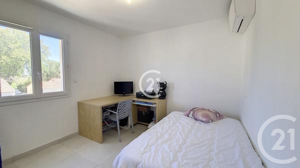 Maison à vendre  4 pièces - 96,60 m2 RAPHELE LES ARLES - 13
