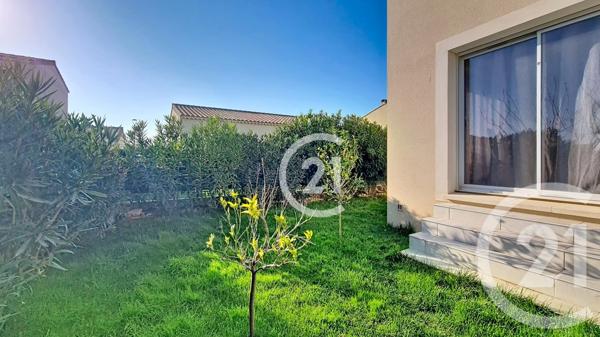 Maison à vendre  4 pièces - 96,60 m2 RAPHELE LES ARLES - 13