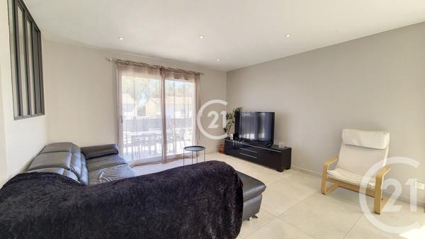 Maison à vendre  4 pièces - 96,60 m2 RAPHELE LES ARLES - 13
