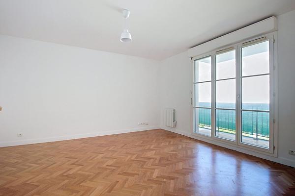 APPARTEMENT RUEIL-MALMAISON PLATEAU 2 PIECES 1 CHAMBRE 2ÈME ÉTAGE, BALCON, PARKING