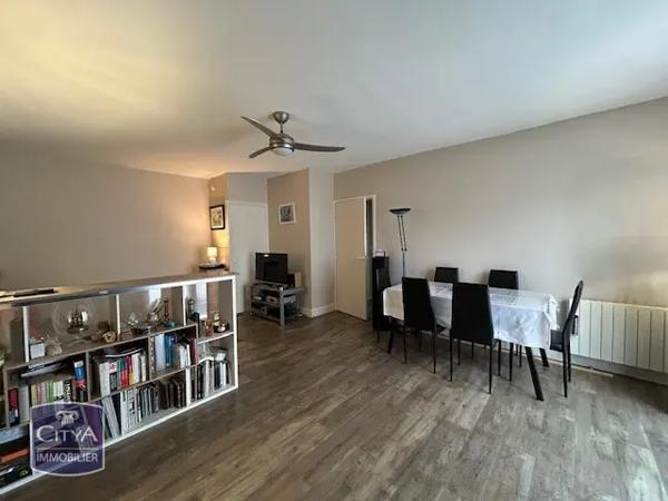 Appartement à vendre 2 pièces 64.74m²