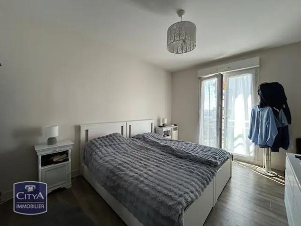 Appartement à vendre 2 pièces 64.74m² Blois (41000)