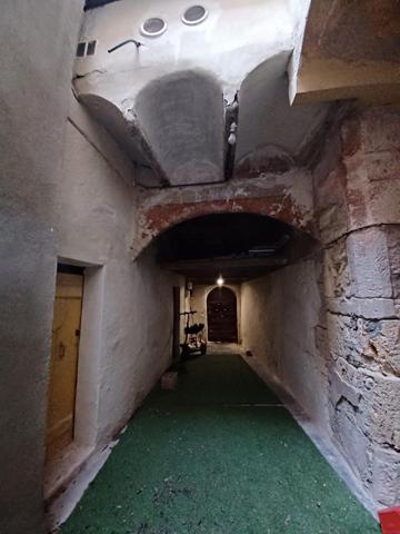 immeuble  de 65M2 -2 appartements